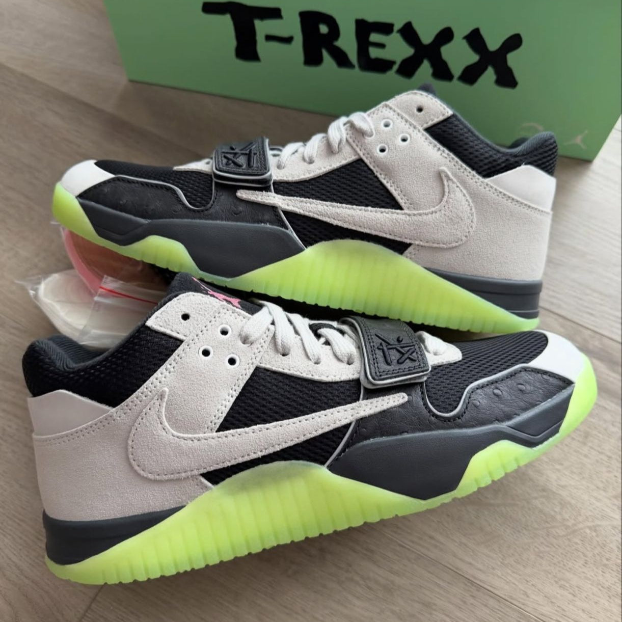 Jordan Jumpman CJ1 T-REXX x Chase B "Black Night Silver"