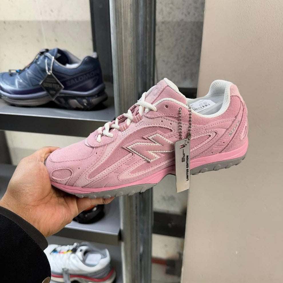 New Balance 204L “Pink Taffy"