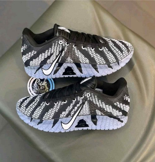 Ja 3 - 'Cobalt Bliss'